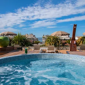 מלון Western Premier Le Patio Des Artistes Wellness Jacuzzi, קאן